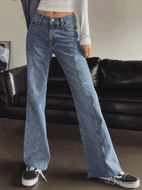 3267 Seam Accent Jeans