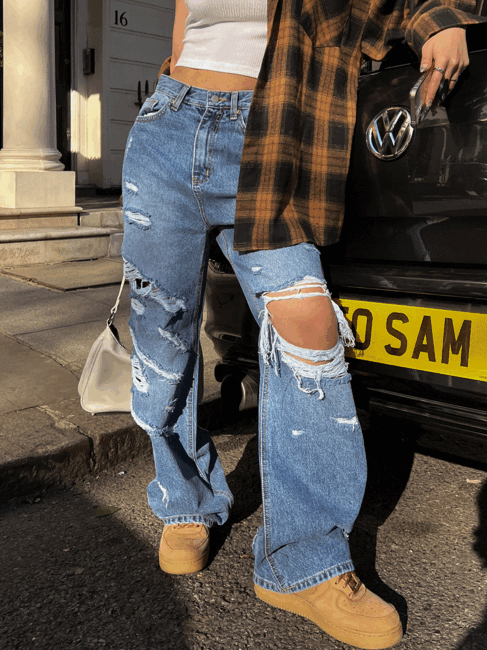 3335 Distressed Washed Jeans
